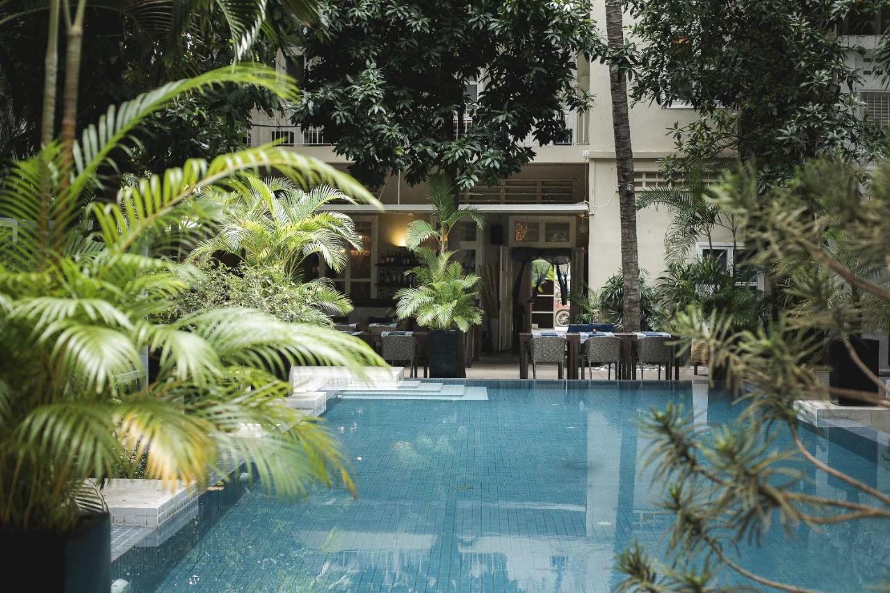Hotel Blue Lime Phnom Penh Exterior foto
